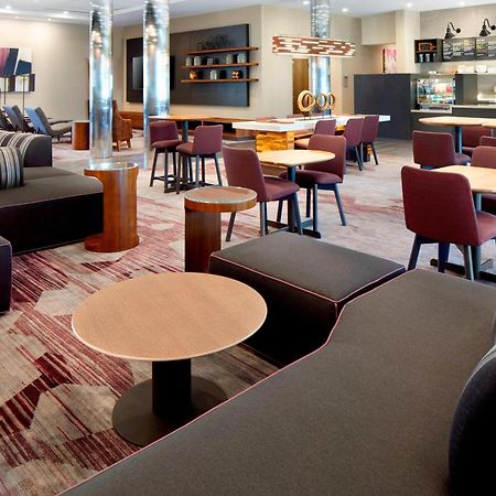 Courtyard By Marriott Houston Intercontinental Airport Hotell Exteriör bild
