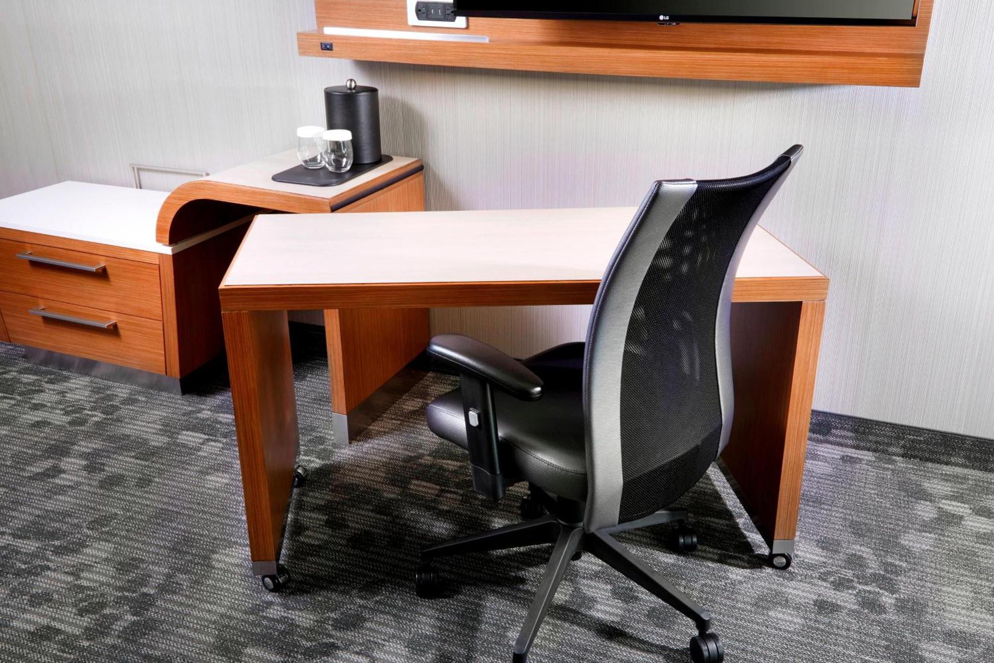 Courtyard By Marriott Houston Intercontinental Airport Hotell Exteriör bild